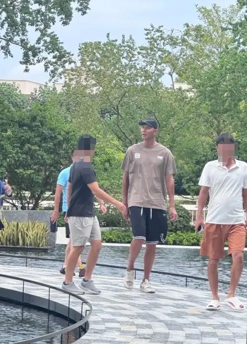 朋友聚会相, 爆料, PC