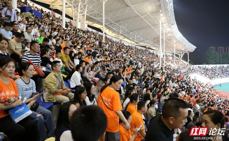 益阳奥体爆, inews